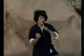 李小龙截拳道秘技之24：后手勾拳，短促有力！图片