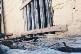 弟弟婚礼我送20万，婚礼上的一席话，让我止不住的掉眼泪图片