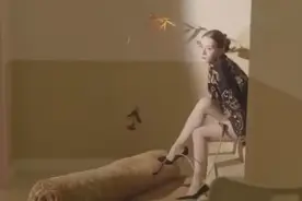 迪丽热巴10月《Vogue me》杂志拍摄花絮，天生的杂志脸