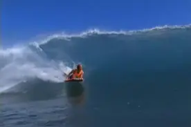 海上冲浪，配上3D音效，跟着节奏嗨爽起来！图片