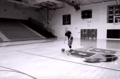 背后运球版的山姆高德，实战好招！图片