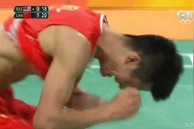 连球拍线都拼杀断了，这场比赛谌龙的小宇宙终于爆发了图片