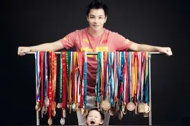 何冲退役，邹市明表达祝福！图片