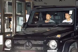 余文乐花350万购置兰博基尼毫不犹豫，生性洒脱难怪周冬雨迷恋图片