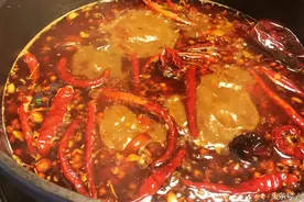 小牛蛙，快跳到锅里来！图片