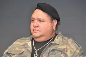 WWE十大客串顶级巨星，史泰龙施瓦辛格开打图片