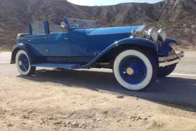 世界最牛圆石滩老爷车展，迎来首位中国大陆藏家展品，成都的！图片