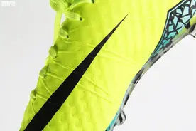 毒锋的自我改正--Nike Hypervenom Phantom II AG-R静态赏析图片