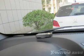 不仅只是“数字表” 如何加装抬头显示秒变高科技座驾图片