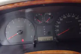 老王花两万买了这台二手索纳塔，朋友们都说超值图片