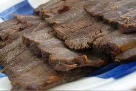 小伙伴聚一起必有的下酒菜五香牛肉图片