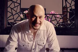 徐锦江：他是一个演员、国画大师，也是关山月“关门弟子”图片