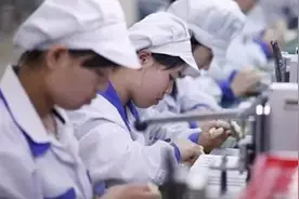 单身汪们有福啦！大型电子厂是美女聚集地，对此你动心了吗？图片