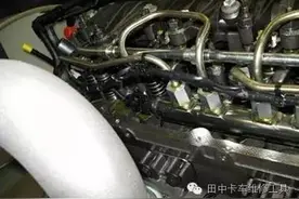 卡车行驶中加速就熄火，困惑好久的故障终于解决了！图片