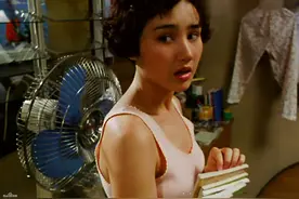 张国荣《为你钟情》的“妹妹”近照 红极而退继承名医父亲的衣钵图片