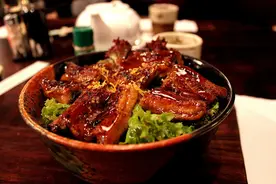 河鳗，神奇的生物图片