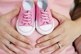 200斤孕妇怀孕六个月浑然不知，医生检查后又添意外之喜图片