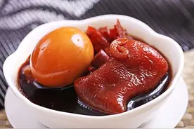 舌尖上的美食—猪脚姜醋蛋，女人的滋补品，味道独特，营养保健！图片