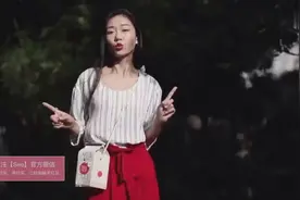 人群中最亮眼：红色阔腿裤的7种搭法