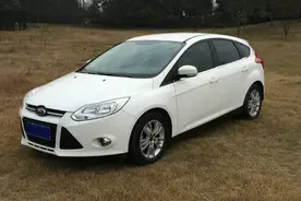 用车报告｜与福克斯相处三年，最大优点是：不糟心图片