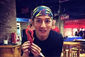 李维嘉：用自拍热情来敬畏生肖年！你确定你是搞笑不是招黑？图片