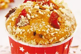 给来拜年的亲朋好友做乌梅马芬蛋糕 大人孩子都爱吃图片