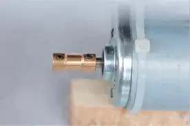 电脑主板也可以获得金子，看完整个实验，感觉挺简单的！视频封面