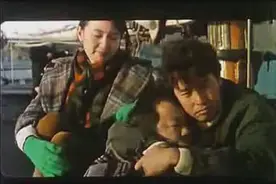 何曾愿意我心中所爱每天要孤单看海，谭咏麟双城故事图片