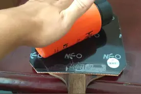 自己粘乒乓球拍是怎么回事？手把手教你自己粘乒乓球拍图片