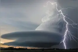 今年昆明雷暴天气已达33次 专家：打雷别用水龙头图片