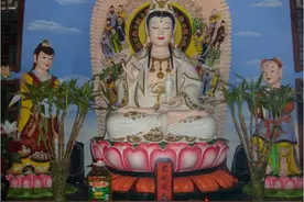 观音菩萨本是佛教里的人物，道观为何供奉她的神像？（图）图片