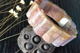 珊瑚玉需要擦油吗图片