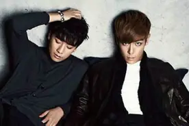 bigbang这次换TOP跟胜利秀恩爱，那GD怎么办呢？图片