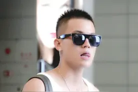 欧豪，因快男走红，谢霆锋为其保驾护航图片