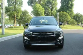 ”众泰“又出神车”众泰大迈x5“，这是要叫板”宝马X5“吗？图片