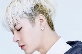 时尚早已不分男女了，看男人戴耳环，也别有一翻风情图片