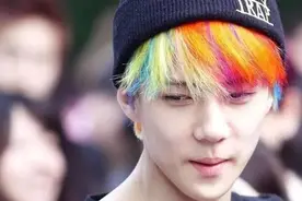 男子一毛钱特效模仿，吴世勋看到会不会向哥哥们哭诉图片