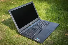 土豪i7处理器笔记本搭配8GB内存 性能足够图片