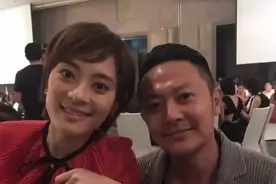 ​曾经的偶像剧必备男主何润东结婚了，父亲是台湾舞台设计之父图片