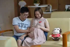 ta是你身边的“小红点” 是你不容错过的“未读消息”图片