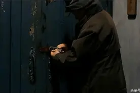 对不起，我是个胆小鬼，没有你我不敢活下去。——《我爱你》图片