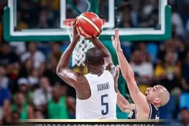 奥运男篮四强产生！图片