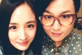 杨幂刘亦菲王宝强陈坤等明星，他们的朋友圈让你出乎意料！图片