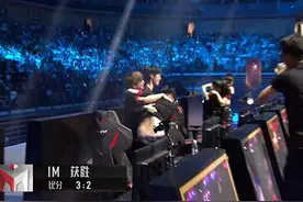 Aluka称最后一次穿WE队服 疑似离开WE转战OW图片