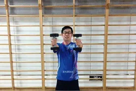 打羽毛球肩关节都不大好？跟林丹体能师练肩关节稳定性吧！图片