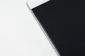 握持舒适，设计感十足，努比亚Z11测评图片