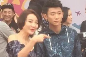 《家有儿女》原班人马打造！张一山参演《家有儿女初长成》开机！图片