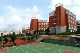 通知今年秋季咸阳中小学幼儿园收费标准都在这里，拿走不谢！图片