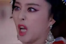 女友昨天2000做头发，今天做指甲500，被我说两句还甩脸！图片