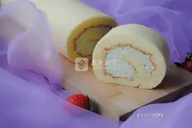 牛油果草莓奶酪卷图片
